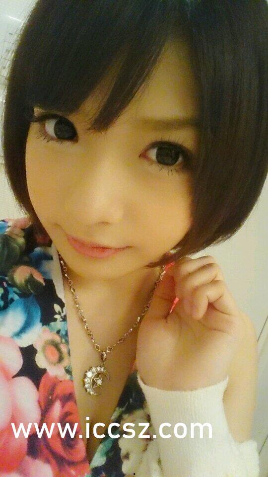 抖音搜娱乐吃瓜姐,揭秘“娱乐吃瓜姐”背后的热点事件与幕后真相